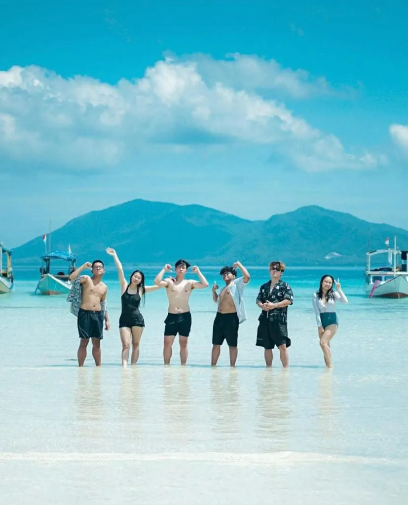 Jelajahi keindahan karimunjawa